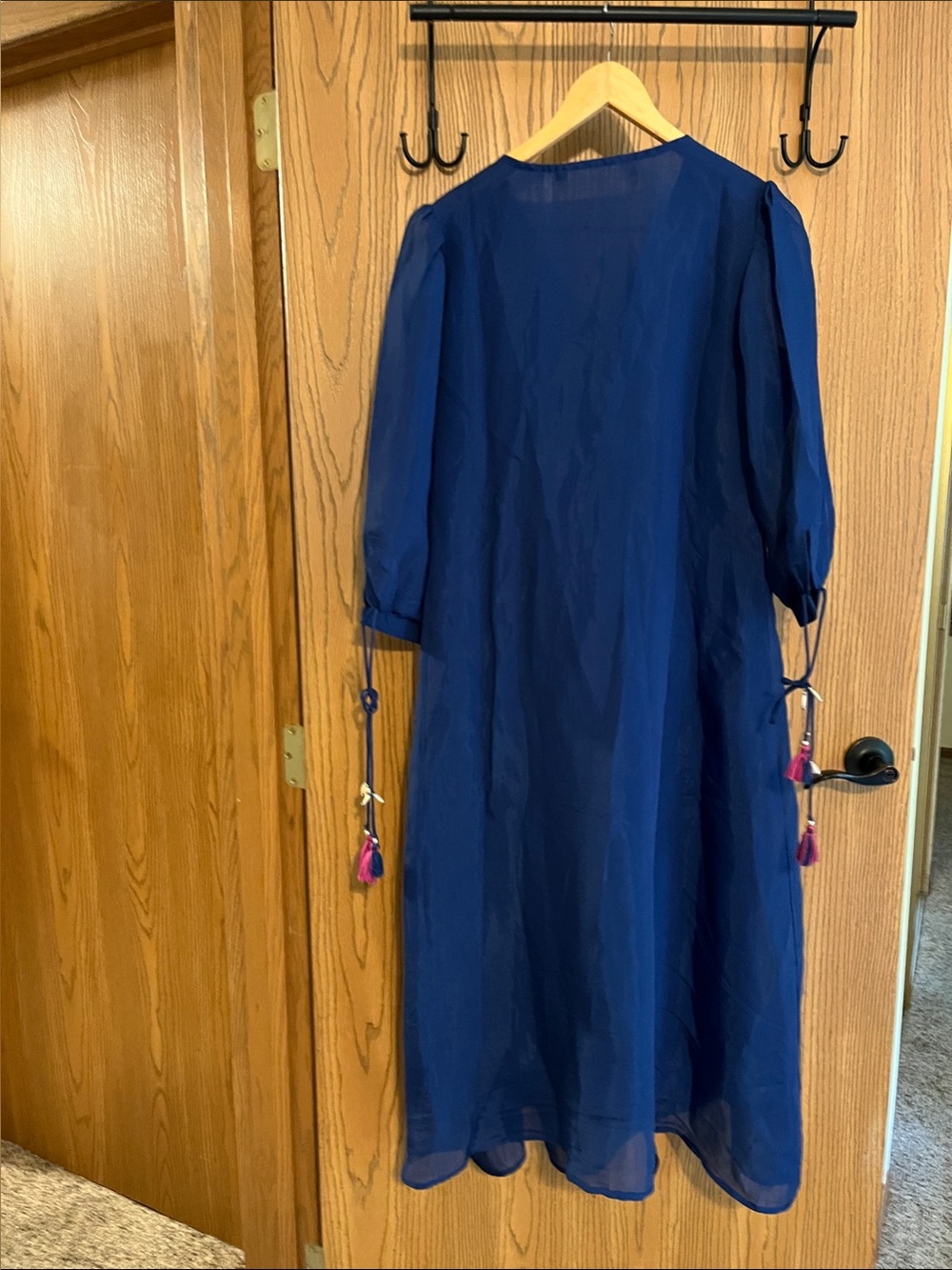 Embroidered Navy Sz L Two-Piece Blue Women's Indian Kurta with Tassel Details - Picture 4 of 7